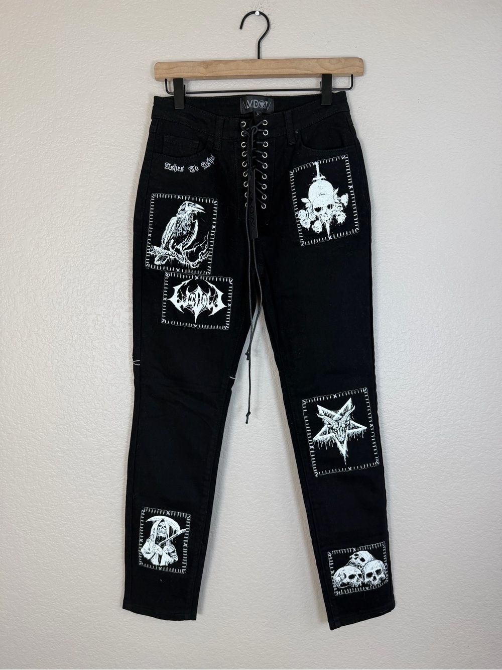 Widow x Dollskill Miss Murder Lace Up Patch Jeans size Small NEW $79
